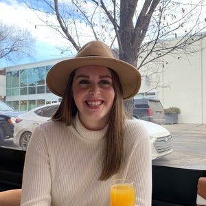 Meet your Posher, Cassidy